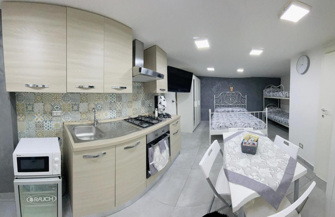 O'Vascetiello Appartement Napels Buitenkant foto